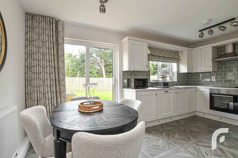 6 Rockview Lane