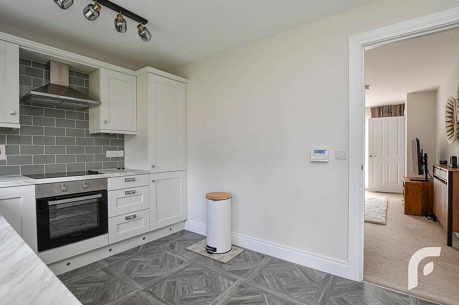 6 Rockview Lane