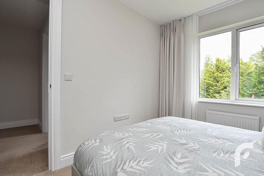 6 Rockview Lane