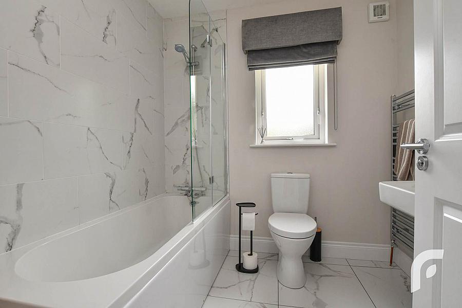 6 Rockview Lane