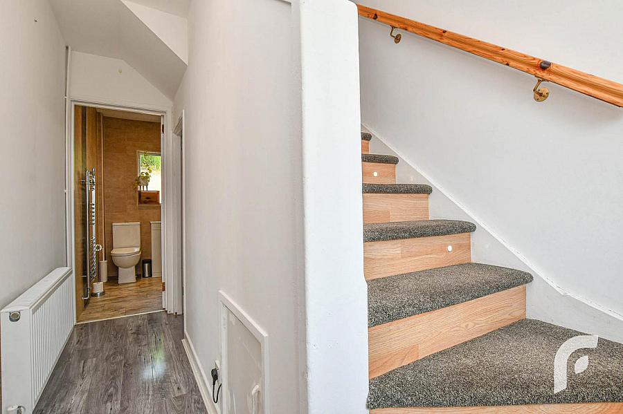68 Silverstream Park