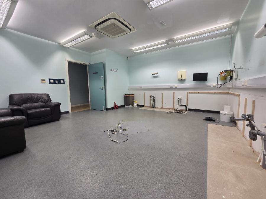 Former Dental Surgery, 42B Church Street