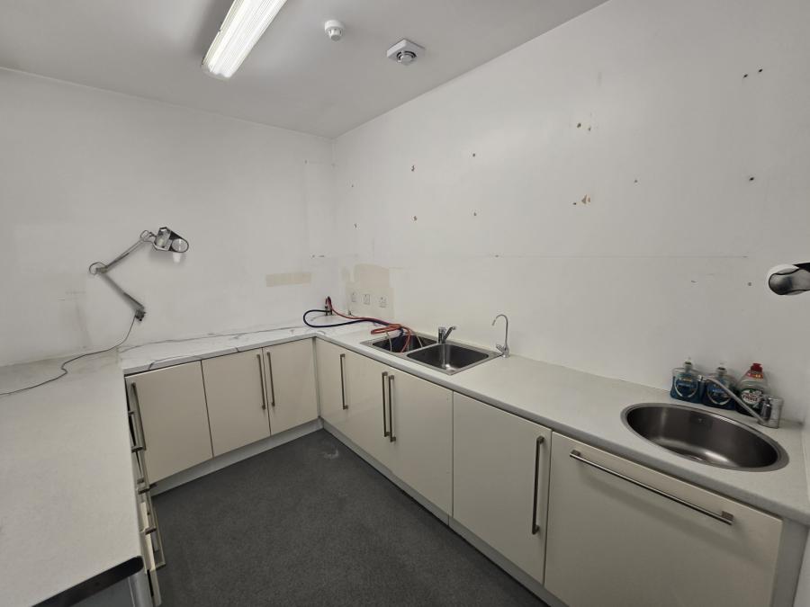 Former Dental Surgery, 42B Church Street