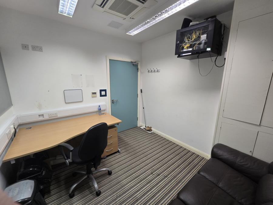 Former Dental Surgery, 42B Church Street