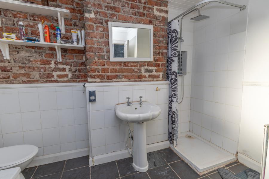 3 Upper Edward Street