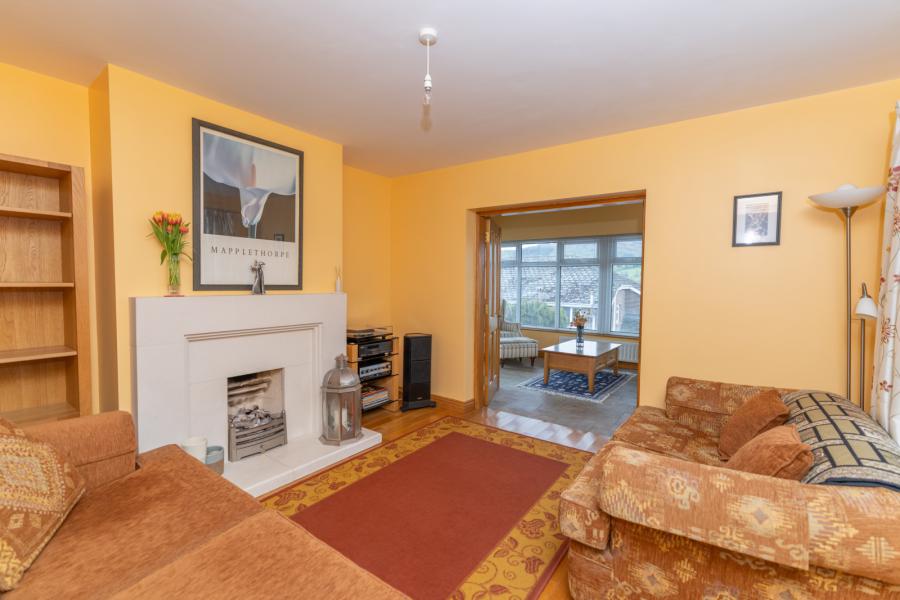 1A, Commons Hall Road