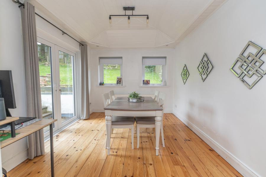 23 Ashton Heights