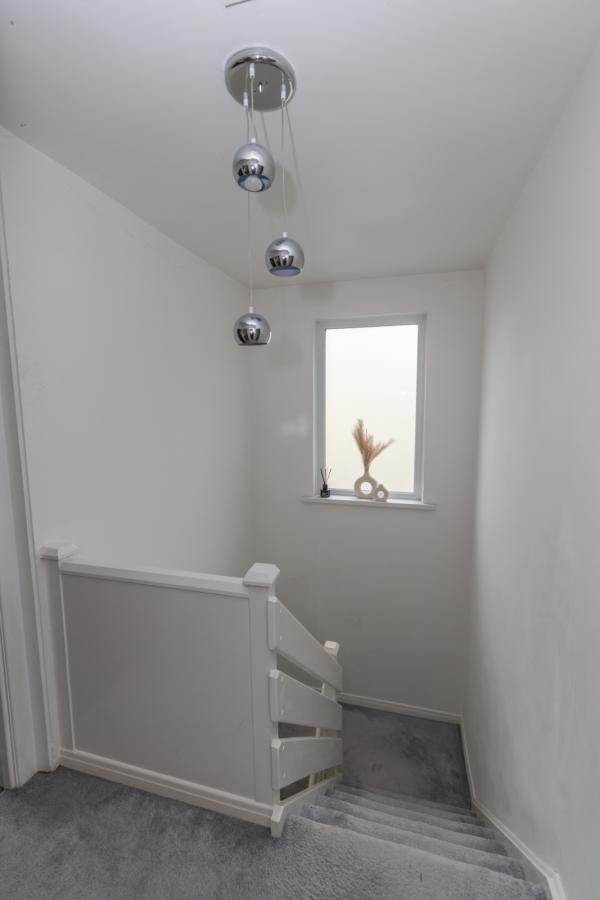 23 Ashton Heights