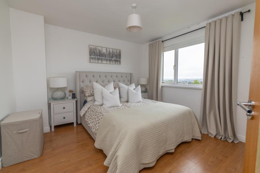 23 Ashton Heights