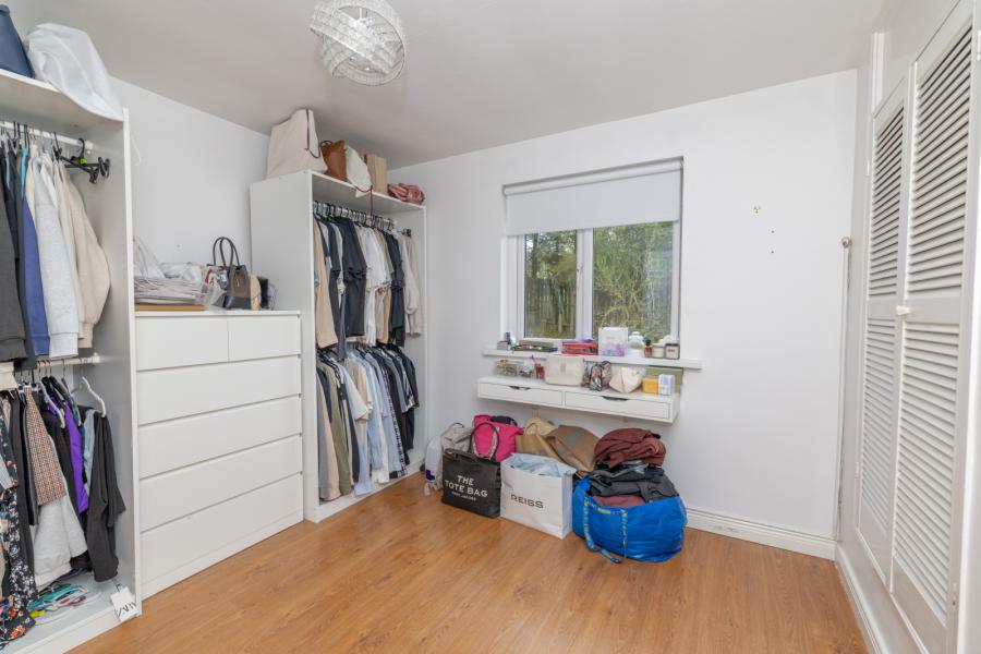 23 Ashton Heights