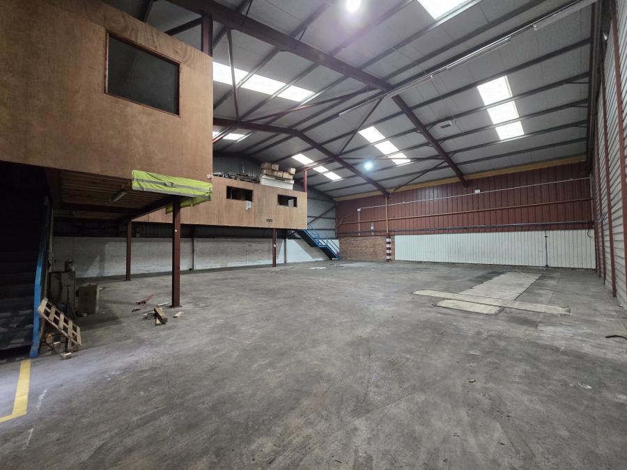 Unit 2, 21 Newtown Road