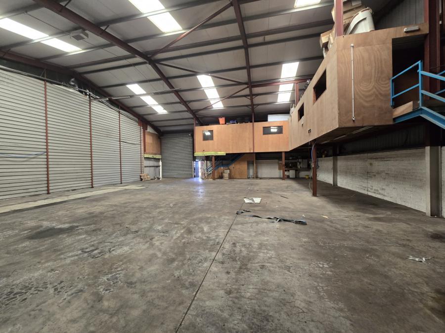 Unit 2, 21 Newtown Road