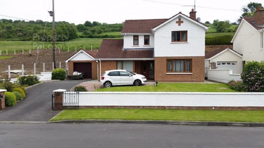 88 Warrenpoint Road