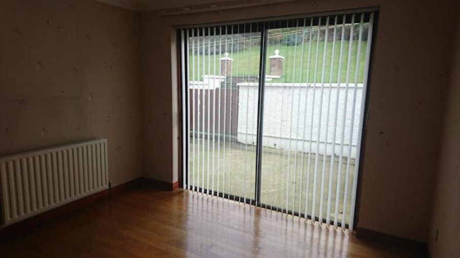88 Warrenpoint Road
