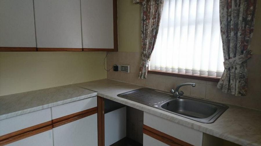 88 Warrenpoint Road