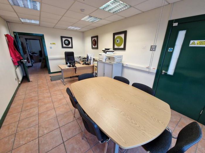 Office 2, 11-14 Newry Street
