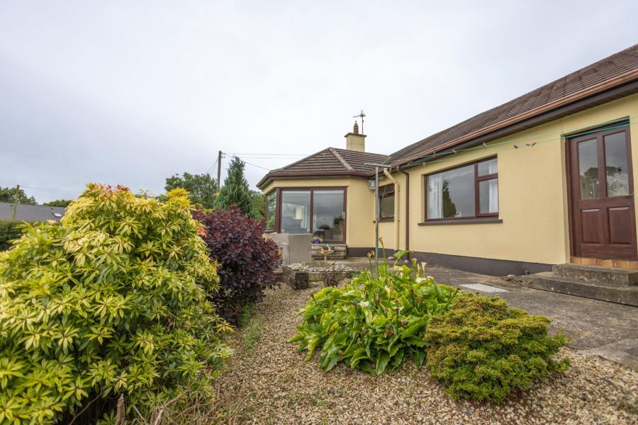 14 Aghmakane Road