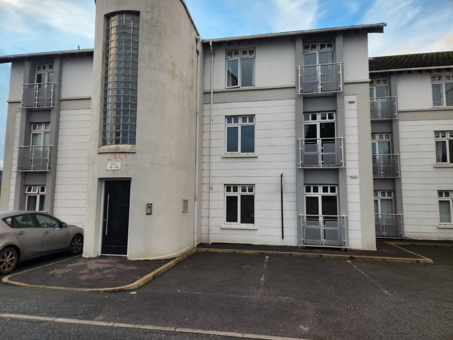 41 Glin Ree Court