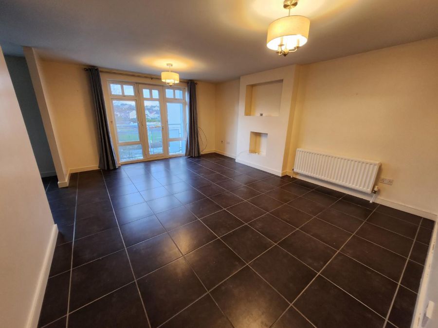 41 Glin Ree Court