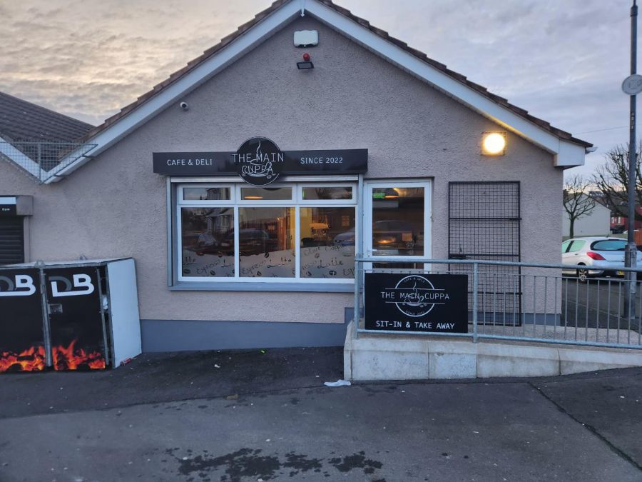 High Specification Cafe/Takeaway unit, 71 Main Avenue