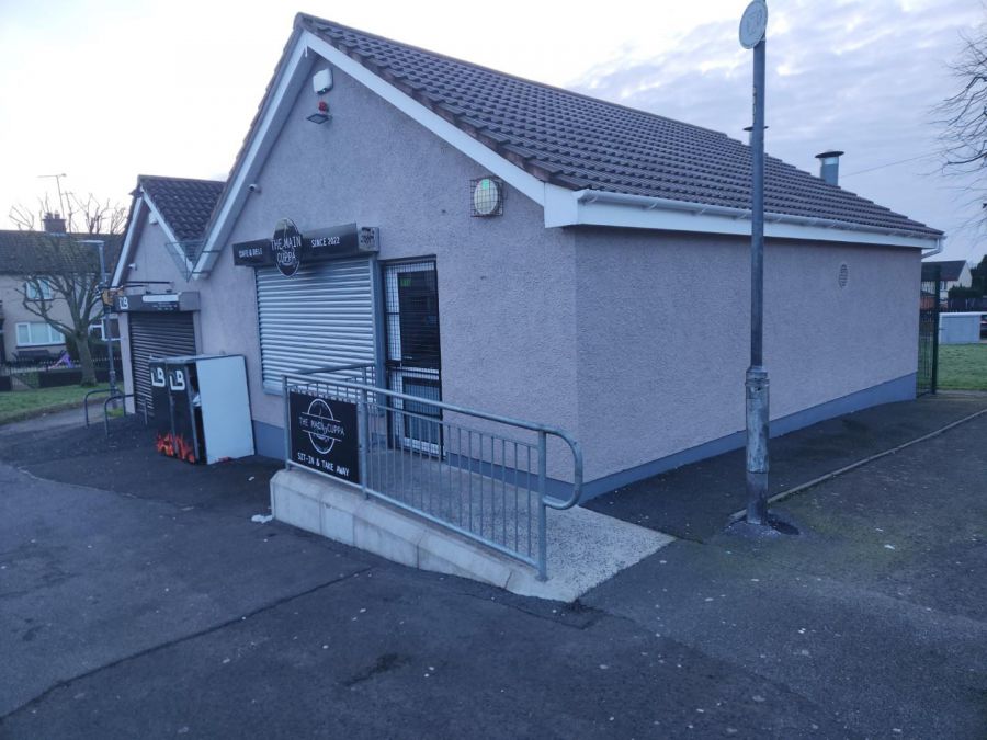 High Specification Cafe/Takeaway unit, 71 Main Avenue