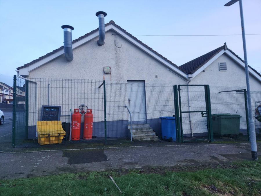 High Specification Cafe/Takeaway unit, 71 Main Avenue