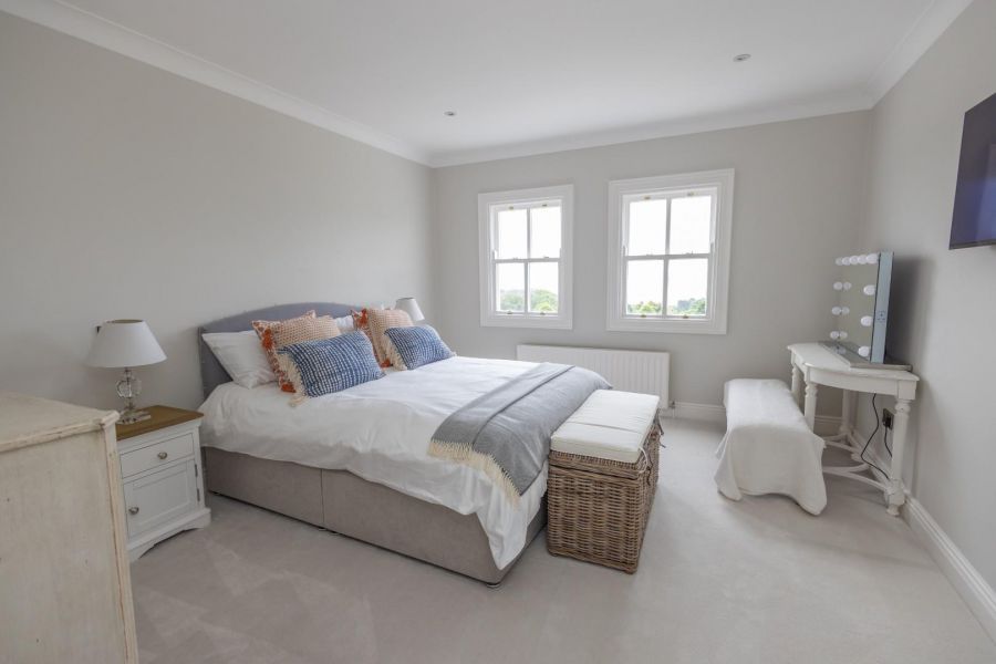 Clocgarran Hall, 43 Killowen Old Road