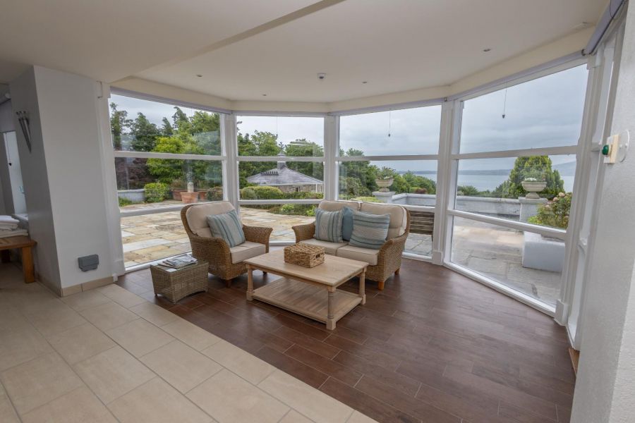 Clocgarran Hall, 43 Killowen Old Road
