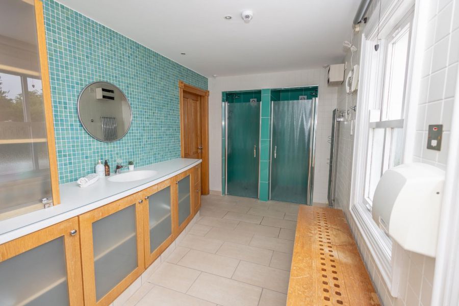 Clocgarran Hall, 43 Killowen Old Road