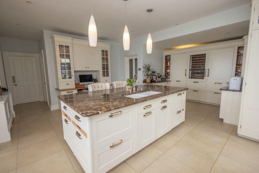 Clocgarran Hall, 43 Killowen Old Road