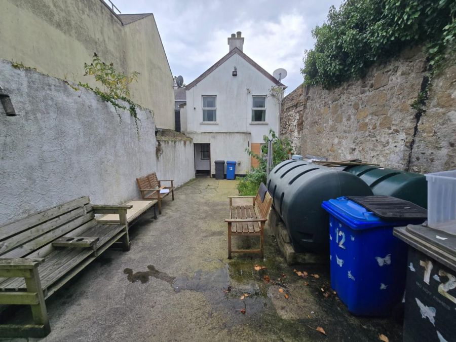12 Greencastle Street