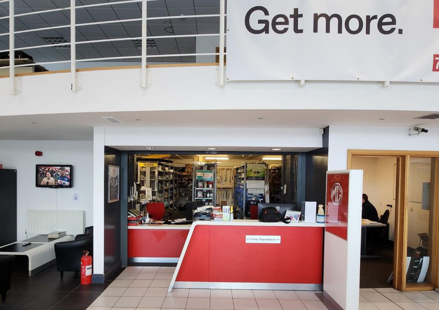 Commercial Showroom, 68-71 Shore Road