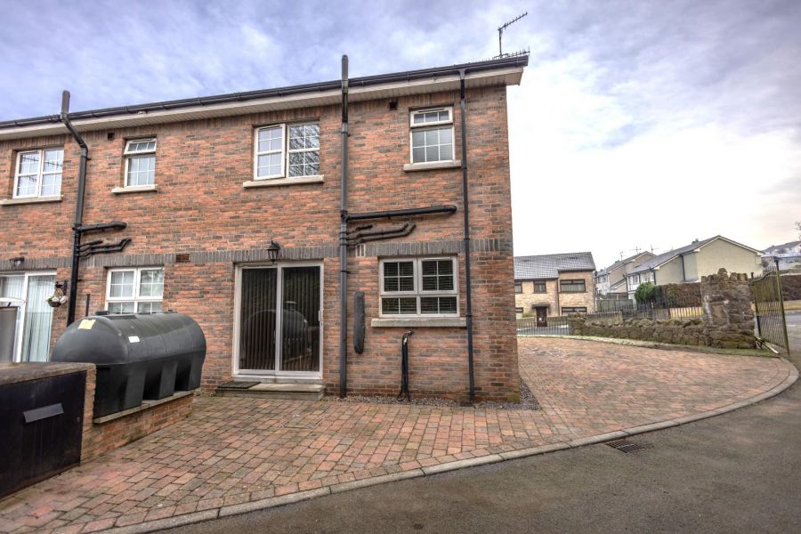 7 Carraig Mhuire