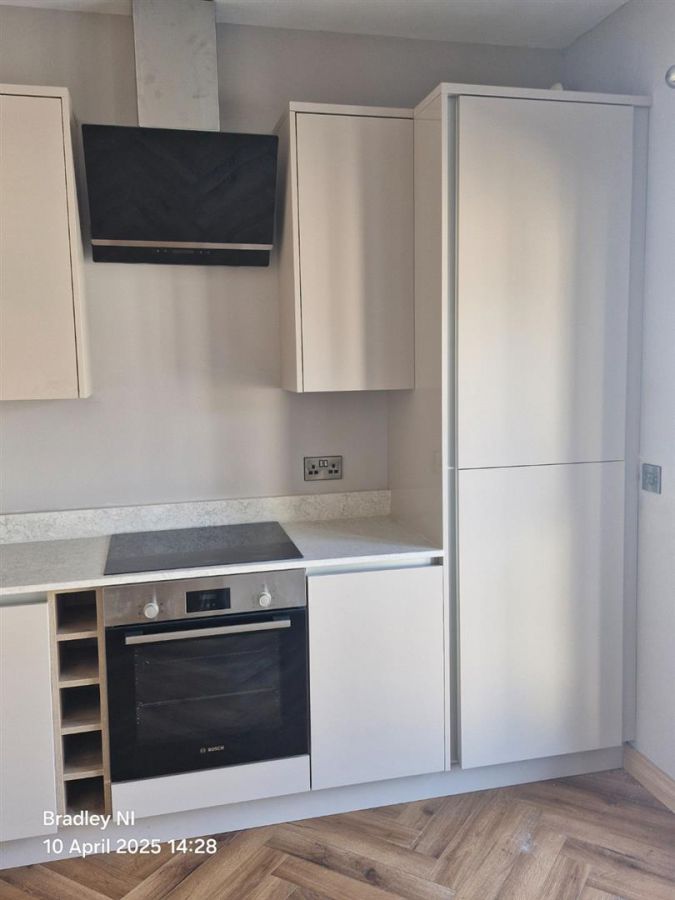 Apt 3 14 Seaview