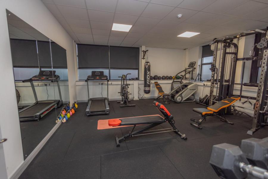 Modern Office Investment, 15 Pilots View Modern Office Investment, 15 Pilots View