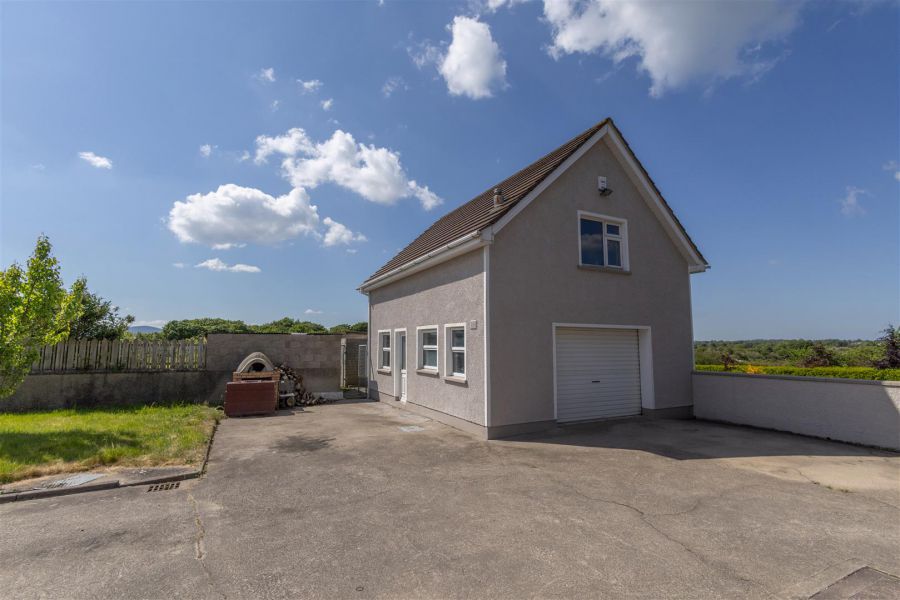 12 Ryan Road