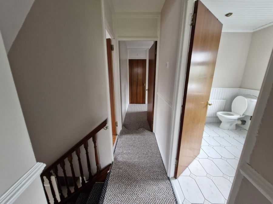 28 Monaghan Row