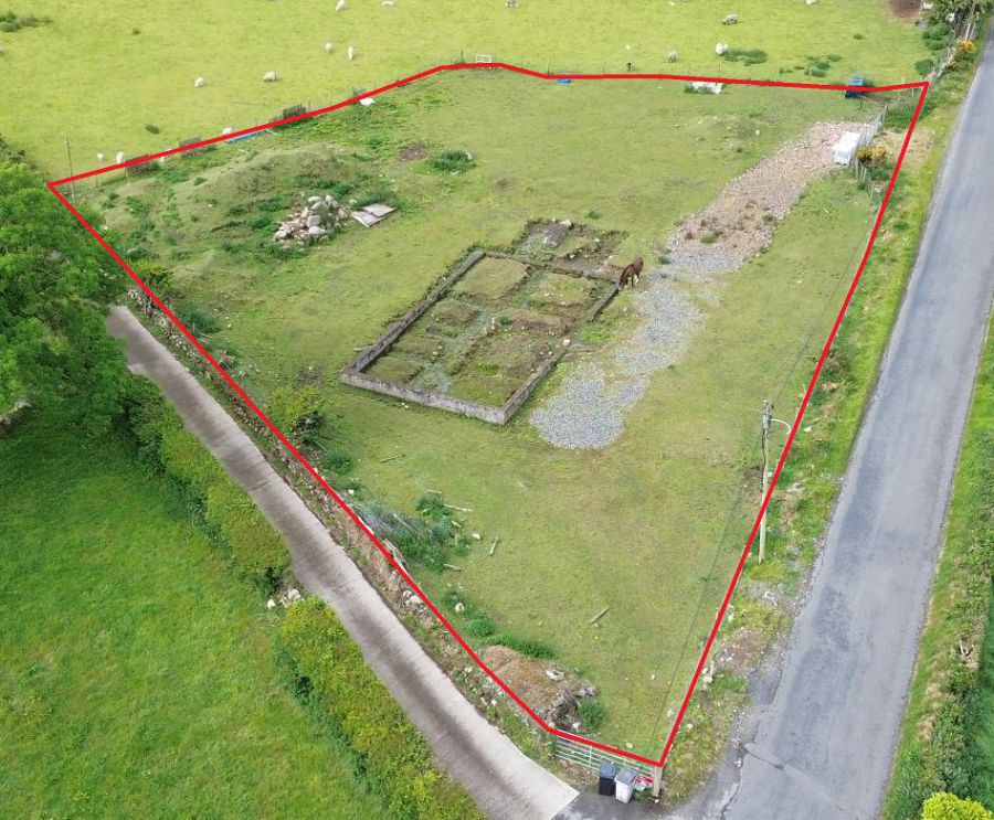 Fully Serviced Site Adjacent to No. 10 Tamnaharry Hill