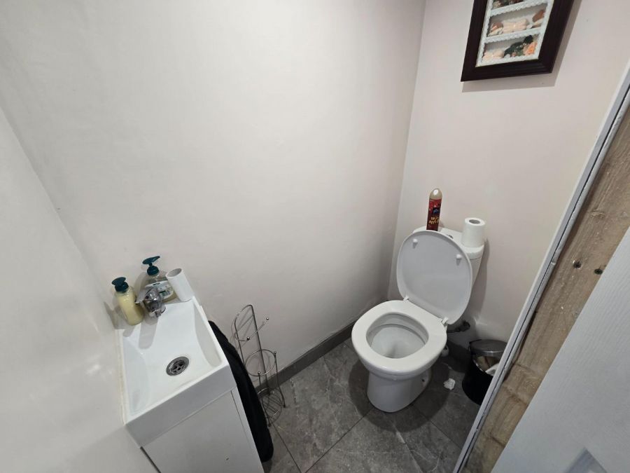 16 Upper Water Street 16 Upper Water Street