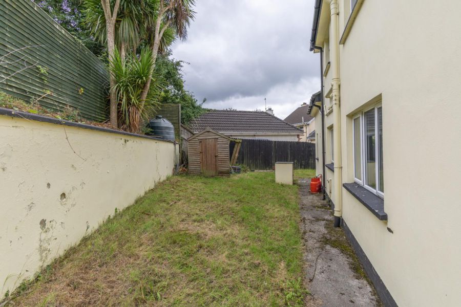 5 Kildarragh Close