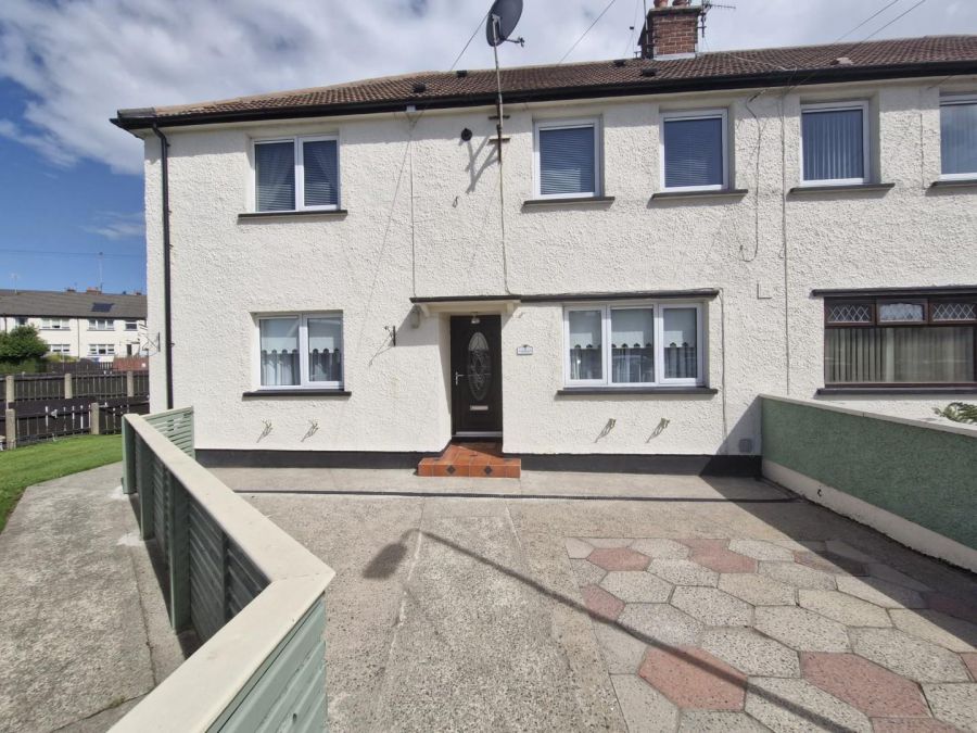 21 Ballinlare Gardens