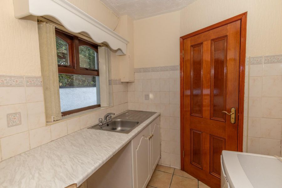 16 Magennis Villas