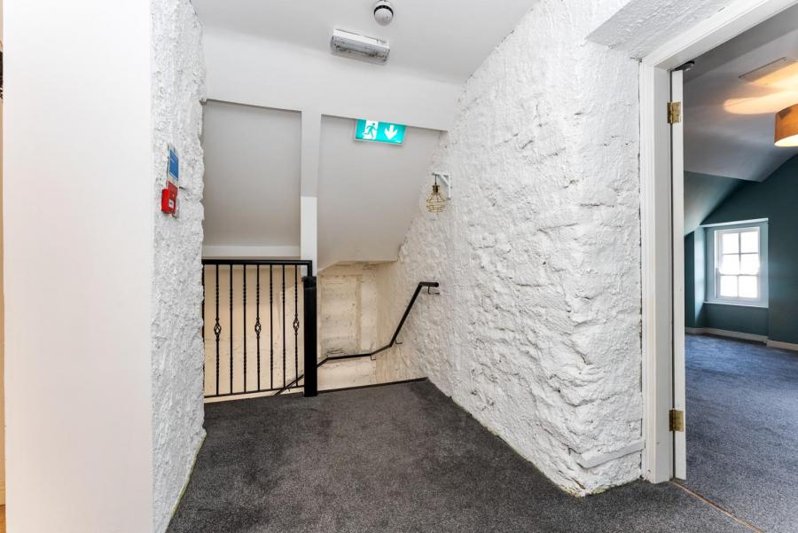 8 Mary Street 8 Mary Street