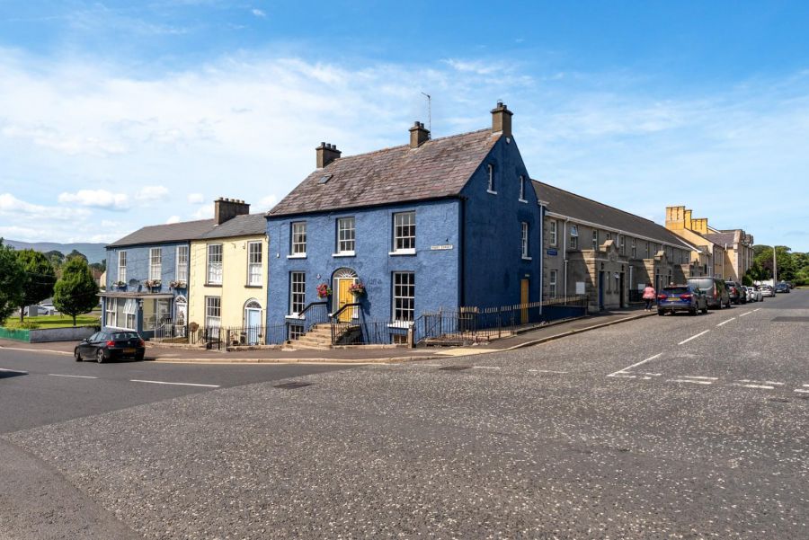 8 Mary Street