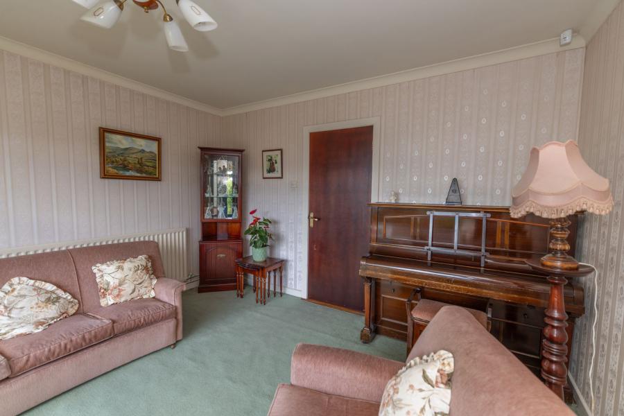 48 Clonallon Road
