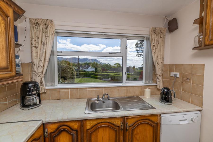 48 Clonallon Road