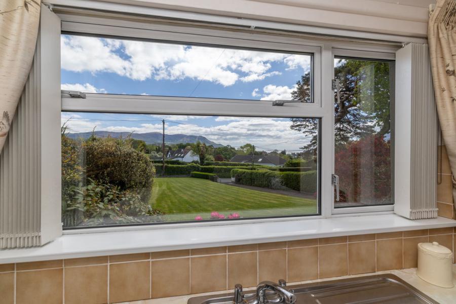 48 Clonallon Road