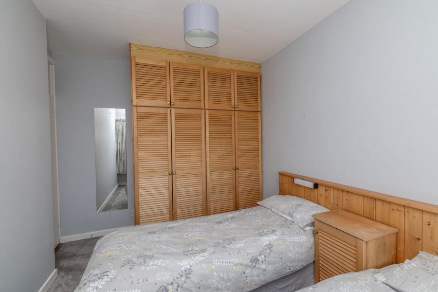 48 Clonallon Road