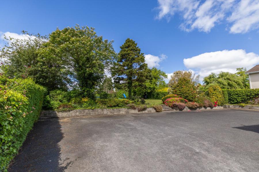 48 Clonallon Road