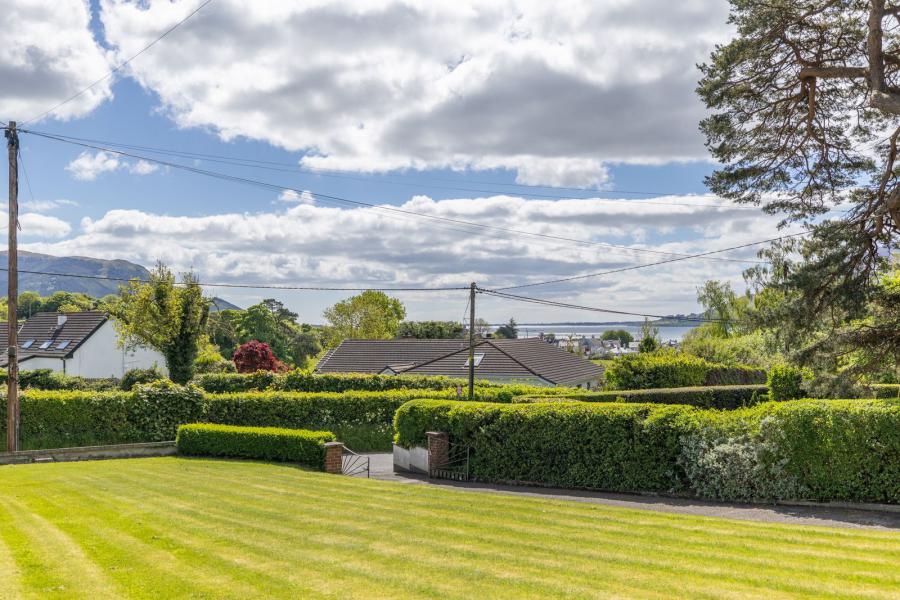 48 Clonallon Road